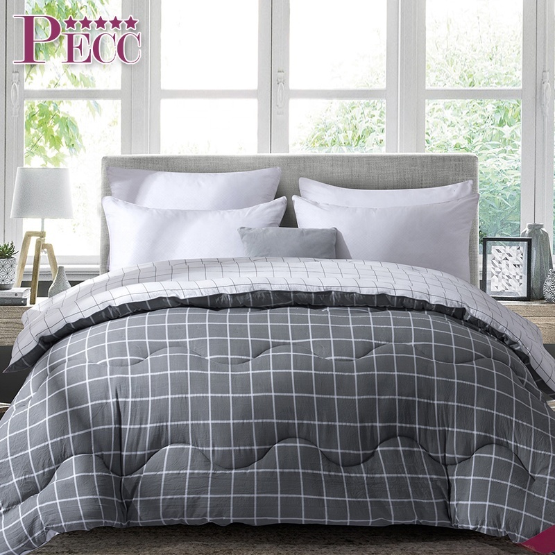 Edredón de verano con estampado de plumas de pato de diseño conciso