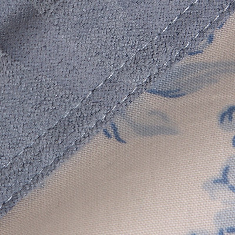 China Edredones de aire acondicionado de microfibra de verano baratos Fabricantes