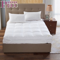 China Breathable Polyester Good Price Hotel Super Soft Mattress Pad