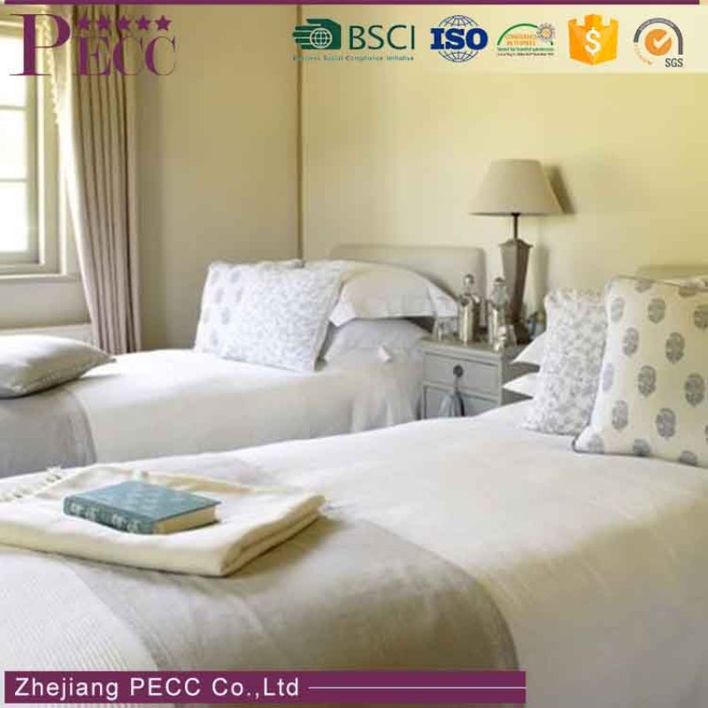 BS-0051 Precio de fábrica Super Soft Natural Comfort Juegos de cama Super King Size