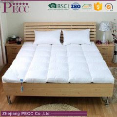 the full size feather goose down quilted mattress topper