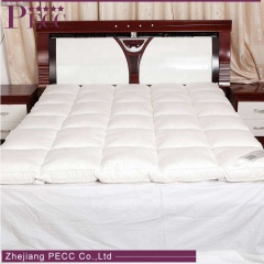 Thick China Supplier Cotton Mattress Topper Queen Pad