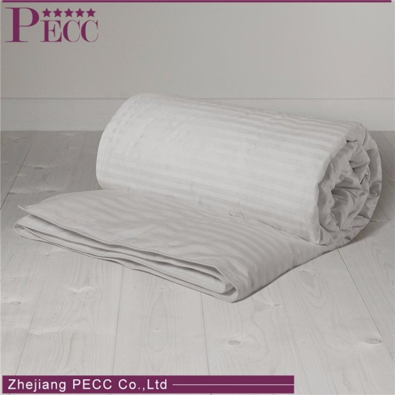 快適で安価なスーパーキングサイズのホテル用羽毛布団