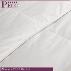 China Luxury Cotton Fabric With Wool Filling Comforter