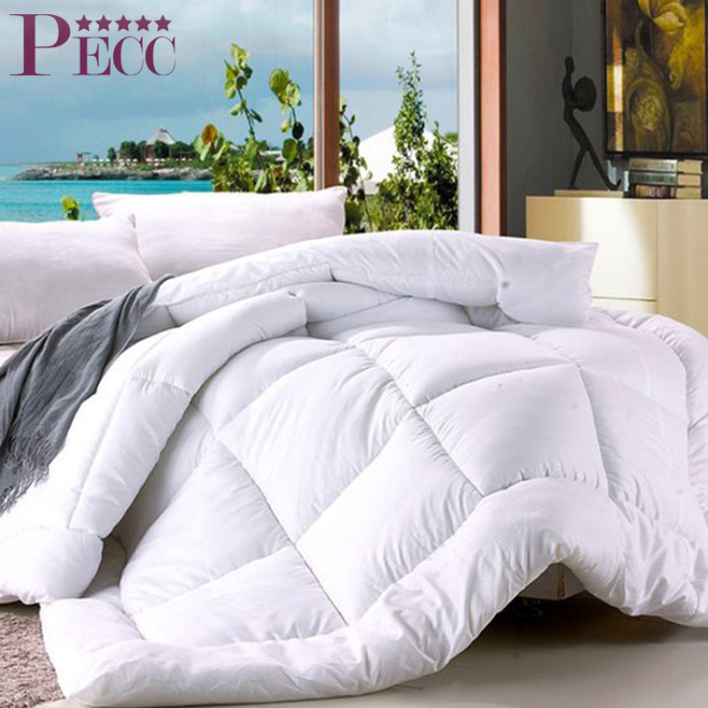 Venta al por mayor de lujo clásico ropa de cama edredón de plumas de pato interior