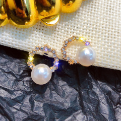 New design S925 silver needle crystal alloy pearl studs earring for women