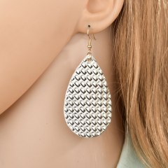 2020 Trendy Bulk Wholesale Women Embossed Black Cowhide Faux Teardrop Leather Earrings 2020 Trendy Bulk Wholesale Women Embossed Black Cowhide Faux Teardrop Leather Earrings