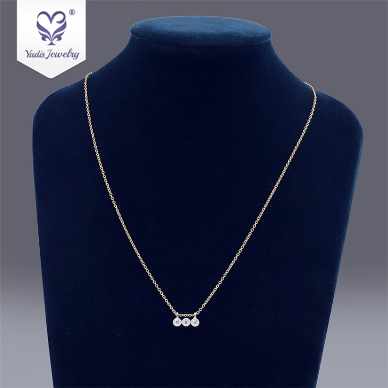luxury jewelry solid gold 18k 3 white moissanite necklace pendant with stone