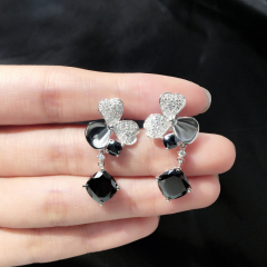 New design jewelry  luxury four-leaf clover black moissanite diamond drop earrings