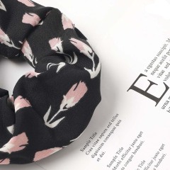 Wholesale fashion girls printed chouchou elastic fabric scrunchies hair ties