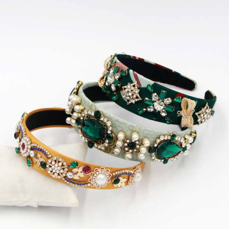 2019 new hot sell vintage women British fashion rhinestone embellished wide velvet baroque headband 2019 new hot sell vintage women British fashion rhinestone embellished wide velvet baroque headband