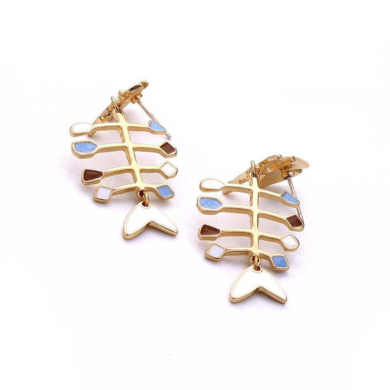 2019 China wholesales customized latest designs fish shaped earrings
