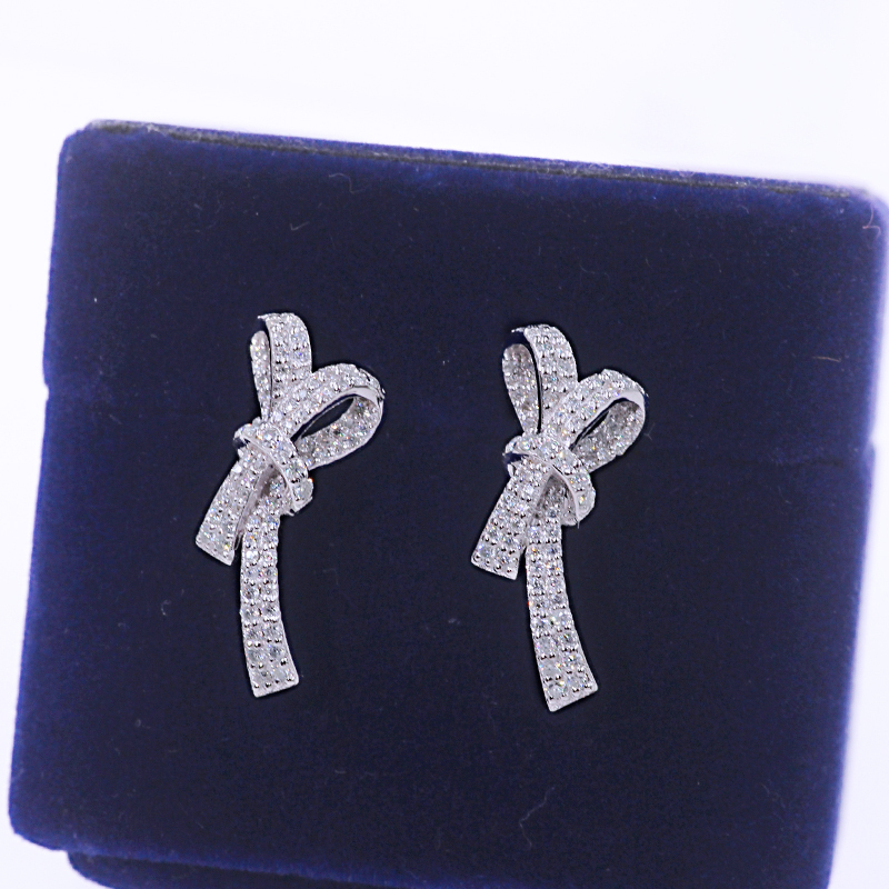 Custom butterfly 925 silver white gold plated moissanite diamond stud earring Custom butterfly 925 silver white gold plated moissanite diamond stud earring