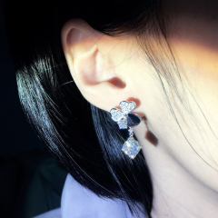 New design jewelry  luxury four-leaf clover black moissanite diamond drop earrings
