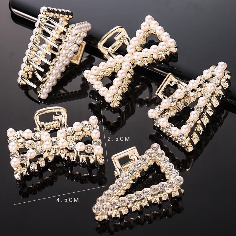 New style fancy influencer simple pearl grab large hair claws headdress for women