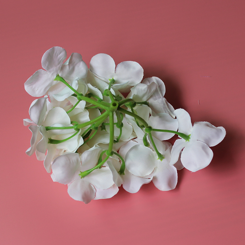 High Quality Morden Home Decor Wholesalers Wedding Decorations Artificial Flower Heads Silk Hydrangea Flowers High Quality Morden Home Decor Wholesalers Wedding Decorations Artificial Flower Heads Silk Hydrangea Flowers