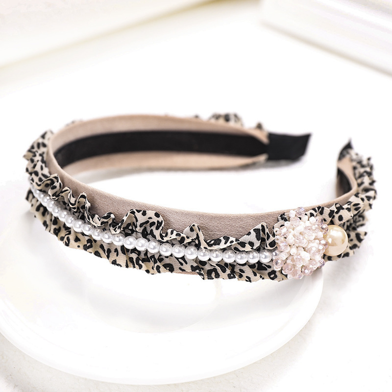 Vintage fashion liked leopard pleated fabric women girls pearl hairbands Vintage fashion liked leopard pleated fabric women girls pearl hairbands