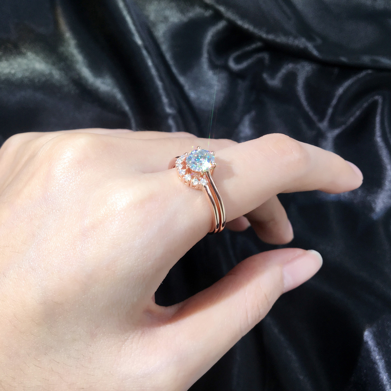 Custom 925 sterling silver platinum engagement moissanite diamond ring