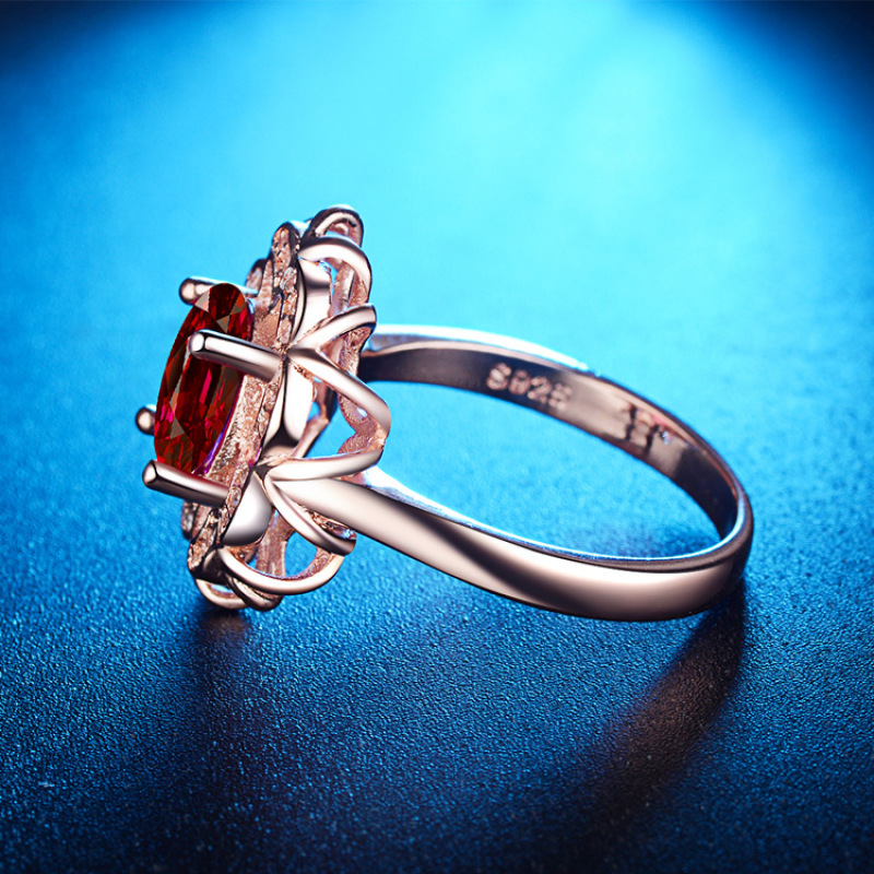 New Design Retro Red Ring Simple Pave Setting Cubic Zirconia Flower Ring New Design Retro Red Ring Simple Pave Setting Cubic Zirconia Flower Ring