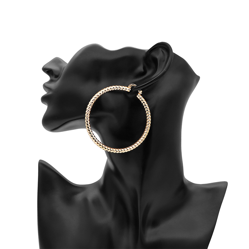 wholesale simple 18K gold plated circle copper fashion women hoop earrings wholesale simple 18K gold plated circle copper fashion women hoop earrings