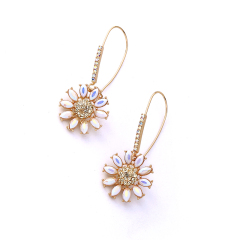 India 2019 trending product silver gold acrylic flower hoop earrings India 2019 trending product silver gold acrylic flower hoop earrings