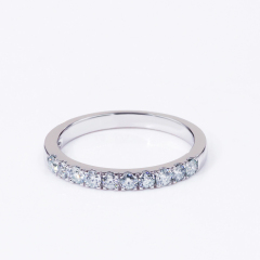 Round brilliant cut diamond  925 sterling silver gold plated silver moissanite ring