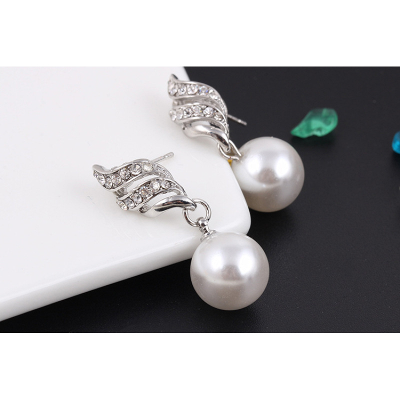 best sell cheap amazon Korean valentine's day christmas gift jewelry women earring necklace pearl set best sell cheap amazon Korean valentine's day christmas gift jewelry women earring necklace pearl set
