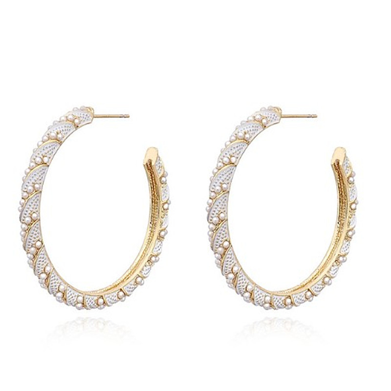 Personality fashion women CC shape beads earrings accessories alloy earrings stud Personality fashion women CC shape beads earrings accessories alloy earrings stud