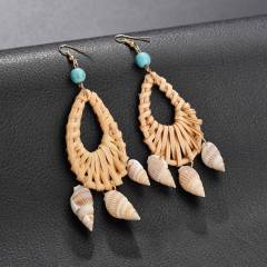 Customized personalized fashion design sea shell and bamboo earrings hoops for women