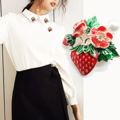 New Fashion Jewelry Designer Painted Enamel Strawberry Brooches for Women New Fashion Jewelry Designer Painted Enamel Strawberry Brooches for Women