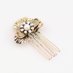 Victoria crystal rhinestone headwear ladies pearl flower metal diamond  Hair combs
