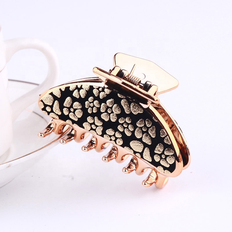 Japan and Korean simple hairpin flower adult  middle ladies hair accessories bath pan hair grab claw clips