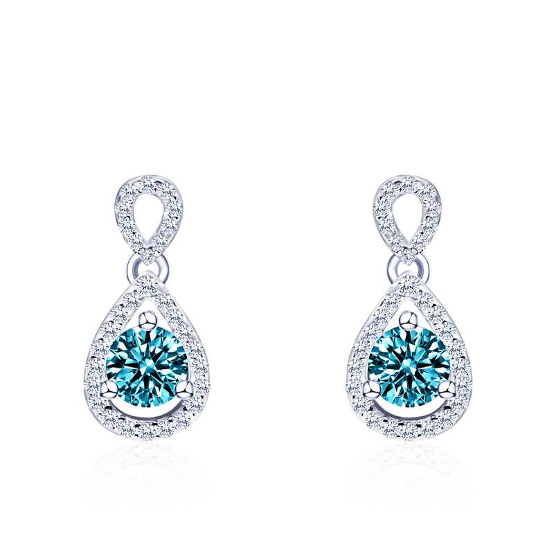 18K Gold Plated Silver Brilliant Cut Simulated Diamond CZ Moissanite Stud Earrings
