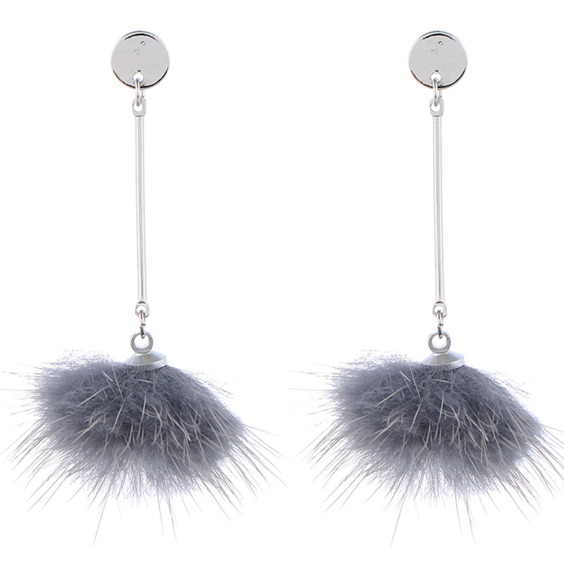 Women Korean Winter Pom pom Ball Faux Fur Ball Dangle Drop Earrings For Girls Women Korean Winter Pom pom Ball Faux Fur Ball Dangle Drop Earrings For Girls