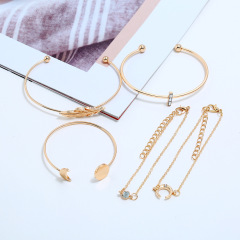 2020 new amazon ins wish 4pcs cross moon fashion girls alloy fashion bracelet gift charm set for women