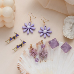 2020 Korean fashion ins hot purple sweet girl geometric flower acrylic Earrings 2020 Korean fashion ins hot purple sweet girl geometric flower acrylic Earrings