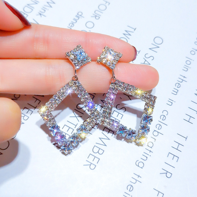 2019 new alloy zircon rhinestone circle s925 silver needle geometric earring