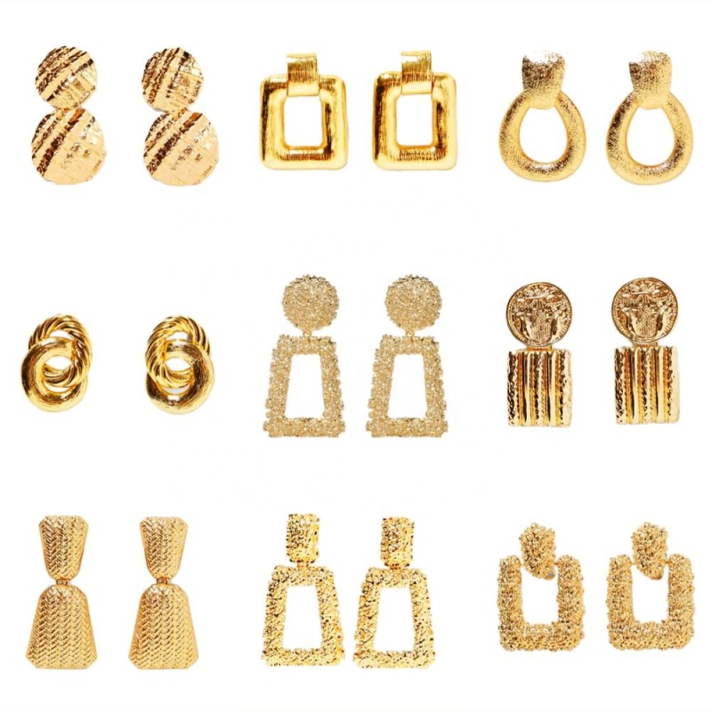 Amazon stylish popular metal alloy indian gold plated retro earrings for female Amazon stylish popular metal alloy indian gold plated retro earrings for female