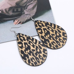 Amazon hot classic style water drop shape leopard print wooden earrings for famale