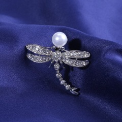 New Colours Austrian butterfly Broochescrystal rhinestone silver dragonfly brooch crystals New Colours Austrian butterfly Broochescrystal rhinestone silver dragonfly brooch crystals