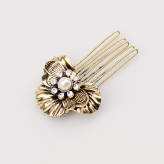 Victoria crystal rhinestone headwear ladies pearl flower metal diamond  Hair combs