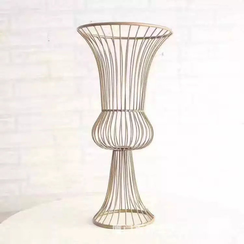 custom Gold metal Road Lead Wedding Centerpiece Decoration metal flower stand custom Gold metal Road Lead Wedding Centerpiece Decoration metal flower stand