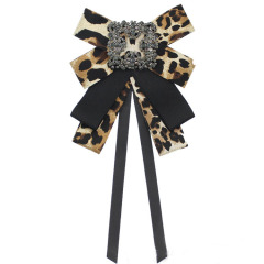 INS amazon korean latest fashion girls Fabric Canvas Corsage Collar Necktie animal leopard brooches bow tie INS amazon korean latest fashion girls Fabric Canvas Corsage Collar Necktie animal leopard brooches bow tie