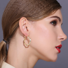 Wholesale copper polygon hoop plating 18k gold fashion women bamboo earrings Wholesale copper polygon hoop plating 18k gold fashion women bamboo earrings