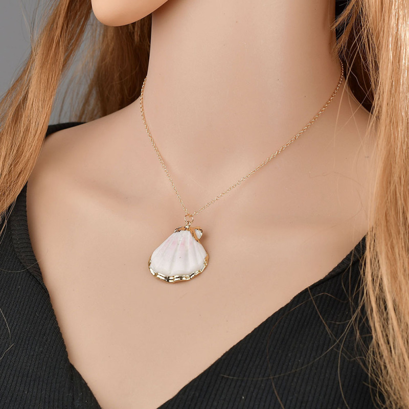 2019 fashion jewelry for women natural pink shell design big chain necklace