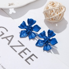 2020 new factory hot sale colored handmade earrings jewelry petal handmade  flower hoop earrings