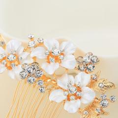 Gold flower Wedding hair accessories pearl crystal flower bridal hair combs
