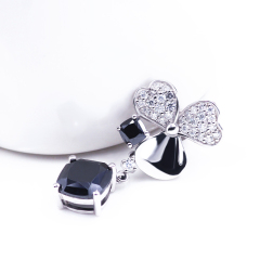 New design jewelry  luxury four-leaf clover black moissanite diamond drop earrings