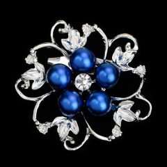 new arrival fashion crystal alloy women girls flower pearl rhinestone brooches