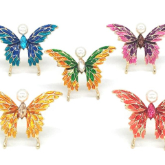2020 new Vintage Wholesale Crystal Magnetic Animal Rhinestone Brooch alloy butterfly brooch 2020 new Vintage Wholesale Crystal Magnetic Animal Rhinestone Brooch alloy butterfly brooch